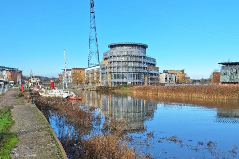 King Edward Quay, showing the quayside and River Colne