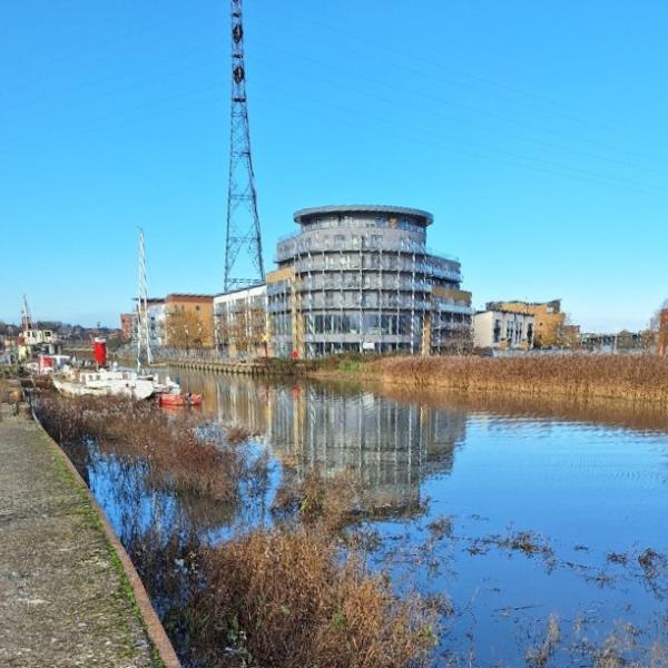 King Edward Quay, showing the quayside and River Colne